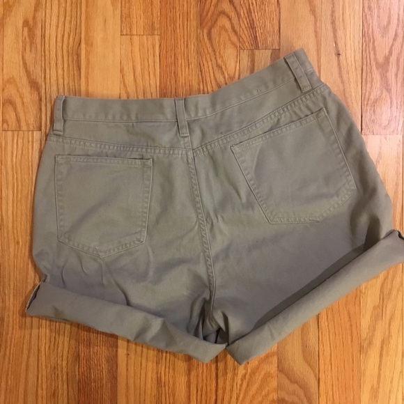 Shorts- high waisted - Picture 3 of 5